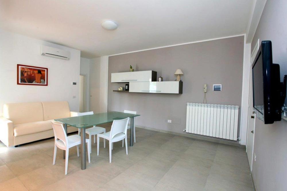 סן בנדטו דל טרנטו Hotel Bernard חדר תמונה