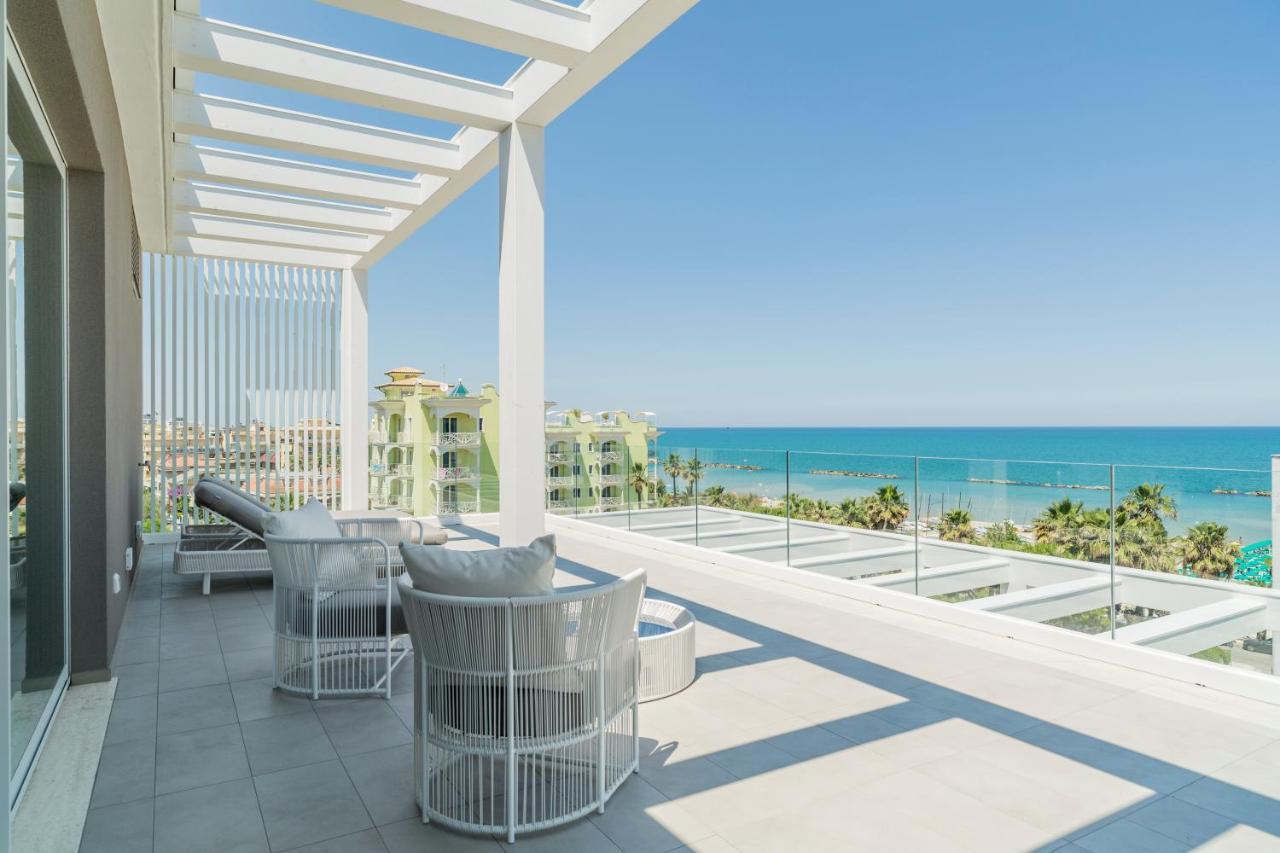 סן בנדטו דל טרנטו Hotel Bernard מראה חיצוני תמונה